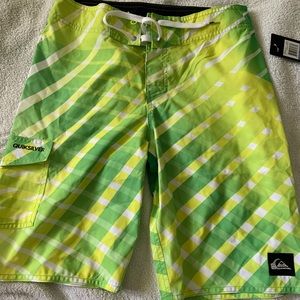 Quick sliver Boys board shorts
